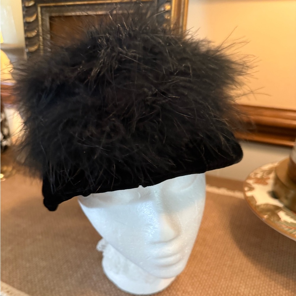 vintage apparel black feathered cocktail hat~fascinator~pillbox hat mid-century
